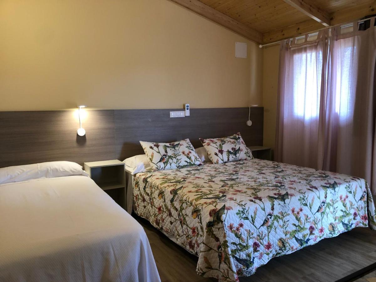 Hostal La Posada De Mari La Cabrera Zewnętrze zdjęcie